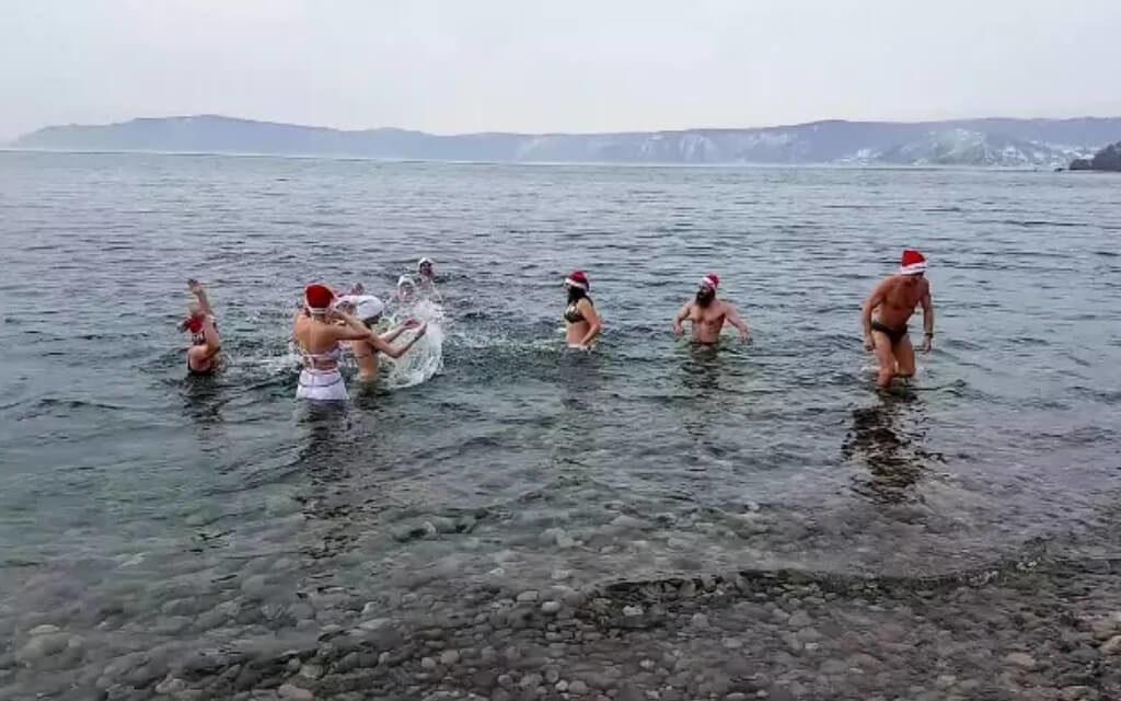 Байкал купаться летом